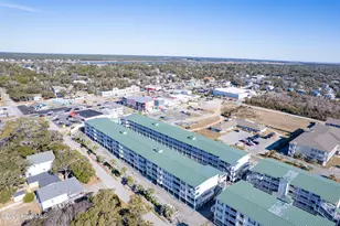 105 SE 58th St, Oak Island, NC 28465 - Photo 38