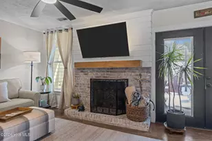 213 Pensacola Ave, Morehead City, NC 28557 - Photo 18