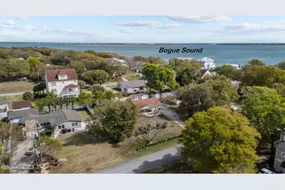 213 Pensacola Avenue, Morehead City, NC 28557 - Photo 2