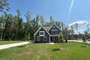 375 Glade Dr, Aberdeen, NC 28315 - Photo 1