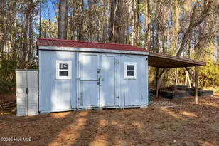 142 Jordans Ln, Beaufort, NC 28516 - Photo 36