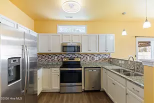 840 Eden Dr, Southport, NC 28461 - Photo 8