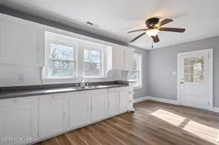503 N Pine St, Warsaw, NC 28398 - Photo 8