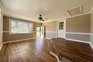 200 1st St, Williamston, NC 27892 - Photo 34