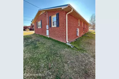 200 First Street, Williamston, NC 27892 - Photo 12