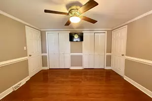 200 1st St, Williamston, NC 27892 - Photo 36