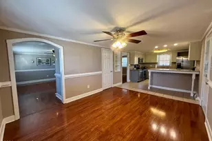 200 1st St, Williamston, NC 27892 - Photo 30