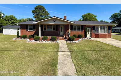 200 First Street, Williamston, NC 27892 - Photo 1