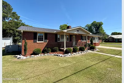 200 First Street, Williamston, NC 27892 - Photo 6