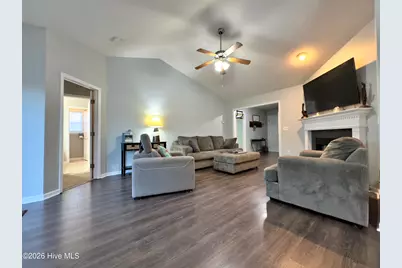 100 Kenmore Court, New Bern, NC 28560 - Photo 4