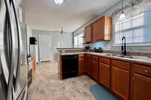 100 Kenmore Ct, New Bern, NC 28560 - Photo 14