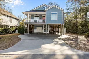 305 E Yacht Dr, Oak Island, NC 28465 - Photo 2