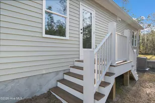 356 Drayton Rd, Southport, NC 28461 - Photo 34