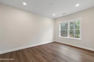 356 Drayton Rd, Southport, NC 28461 - Photo 16