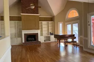 6303 Pointe Ln, Rocky Mount, NC 27803 - Photo 16