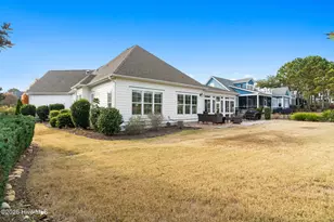 2911 Legends Dr, Southport, NC 28461 - Photo 8