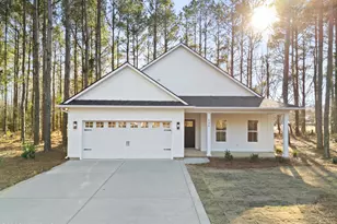 125 Scots Pine Cir, Wallace, NC 28466 - Photo 2