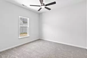 804 Holmes St, Clinton, NC 28328 - Photo 18