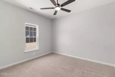 802 Holmes Street, Clinton, NC 28328 - Photo 20