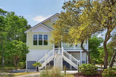 229 NE 43rd Street, Oak Island, NC 28465 - Photo 2