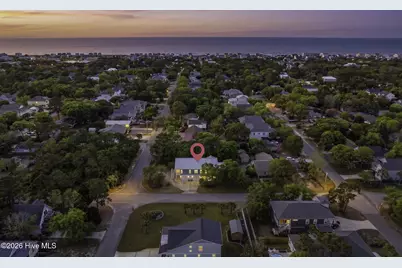 229 NE 43rd Street, Oak Island, NC 28465 - Photo 4
