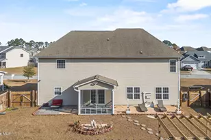 827 Solomon Dr, Jacksonville, NC 28546 - Photo 8