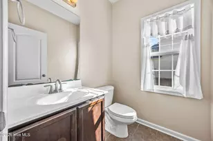 827 Solomon Dr, Jacksonville, NC 28546 - Photo 24