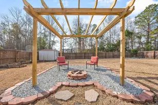 827 Solomon Dr, Jacksonville, NC 28546 - Photo 52
