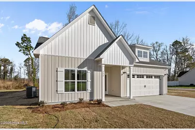 333 Mangrove Court, Ayden, NC 28513 - Photo 2