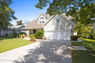 512 Medcalf Dr SW, Sunset Beach, NC 28468 - Photo 2