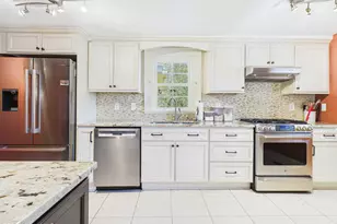 524 Carthage St, Cameron, NC 28326 - Photo 18