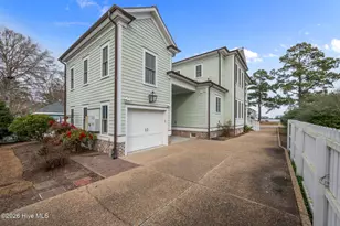 203 Vandemere St, Oriental, NC 28571 - Photo 8