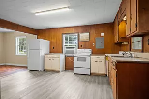195 Queens Creek Rd, Swansboro, NC 28584 - Photo 14