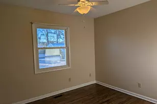 204 Shamrock Dr, Jacksonville, NC 28540 - Photo 14