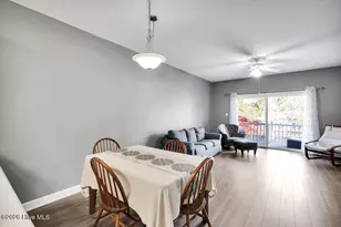 608 W Brown St, Southport, NC 28461 - Photo 12