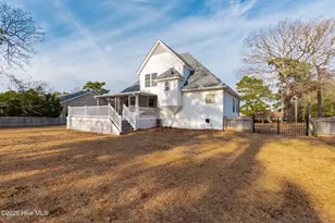 917 W Haven Blvd, Morehead City, NC 28557 - Photo 30