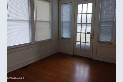 101 W Highland Avenue, Kinston, NC 28501 - Photo 22