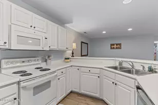 5004 Hunters Trail, Wilmington, NC 28405 - Photo 8
