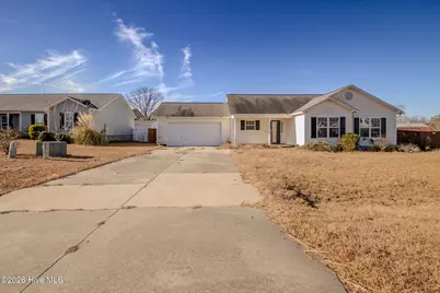 102 Harmony Way, Richlands, NC 28574 - Photo 1