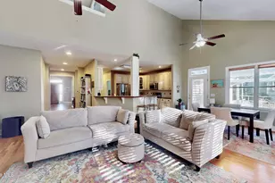 8117 Mason Ridge Ln, Wilmington, NC 28409 - Photo 2