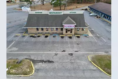 101 W Boulevard, Williamston, NC 27892 - Photo 6