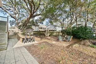118 SW 2nd St, Oak Island, NC 28465 - Photo 8