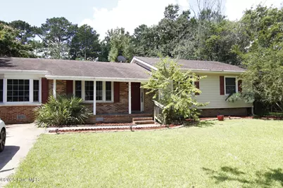 504 Greenbriar Drive, Jacksonville, NC 28546 - Photo 1
