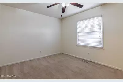 504 Greenbriar Drive, Jacksonville, NC 28546 - Photo 10