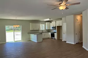 825 Parsonage St, Elizabeth City, NC 27909 - Photo 4