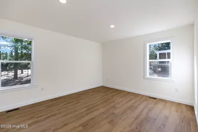 118 E Devonshire Avenue, West End, NC 27376 - Photo 18