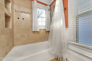 813 N Craven St, New Bern, NC 28560 - Photo 16