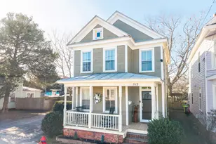 813 N Craven St, New Bern, NC 28560 - Photo 6