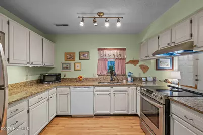 805 Dover Street, Southern Pines, NC 28387 - Photo 16