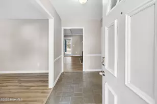 170 Adams Cir, Pinehurst, NC 28374 - Photo 2